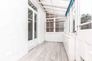 Photo 13- click for photo gallery